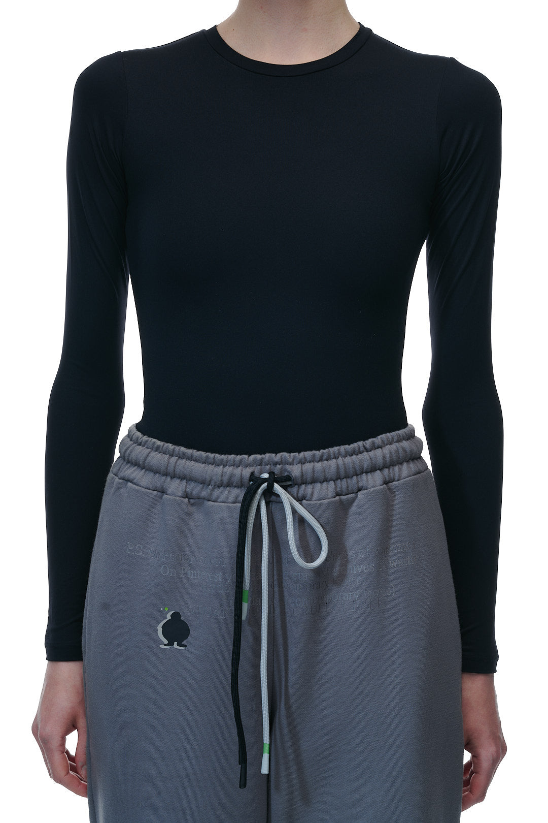 Longsleeve Body "Void" in Ash Black